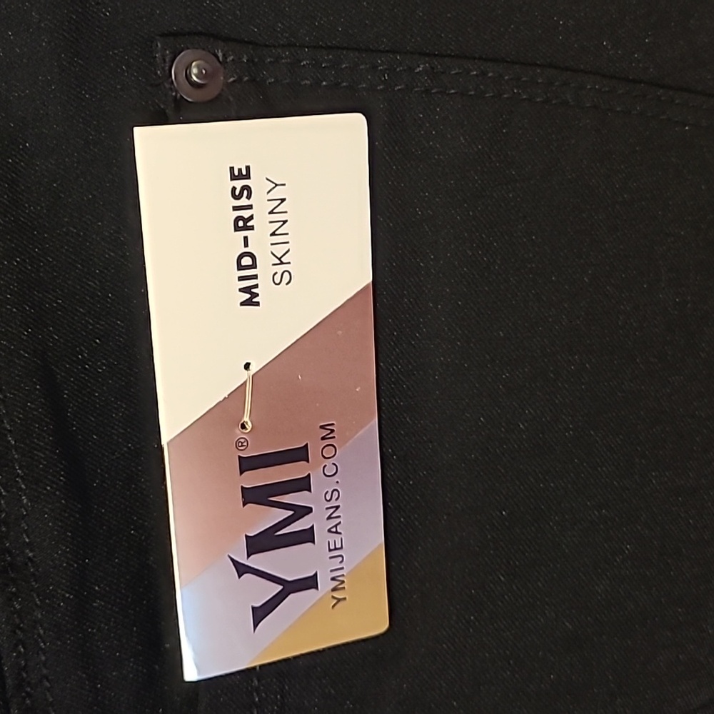 NWT YMI Mid-rise Skinny Jeans - Picture 5 of 5